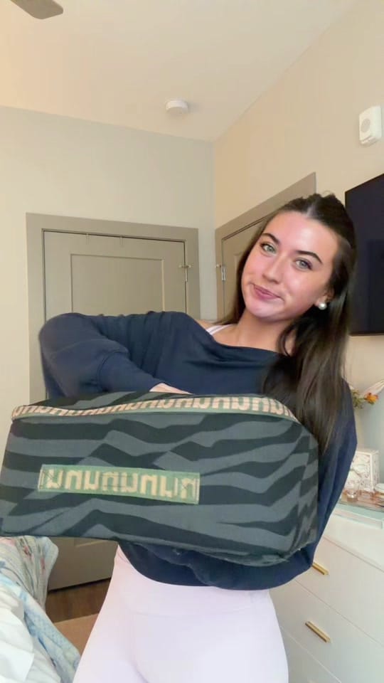 Post 2 by ABBY KATE on TikTok (video)