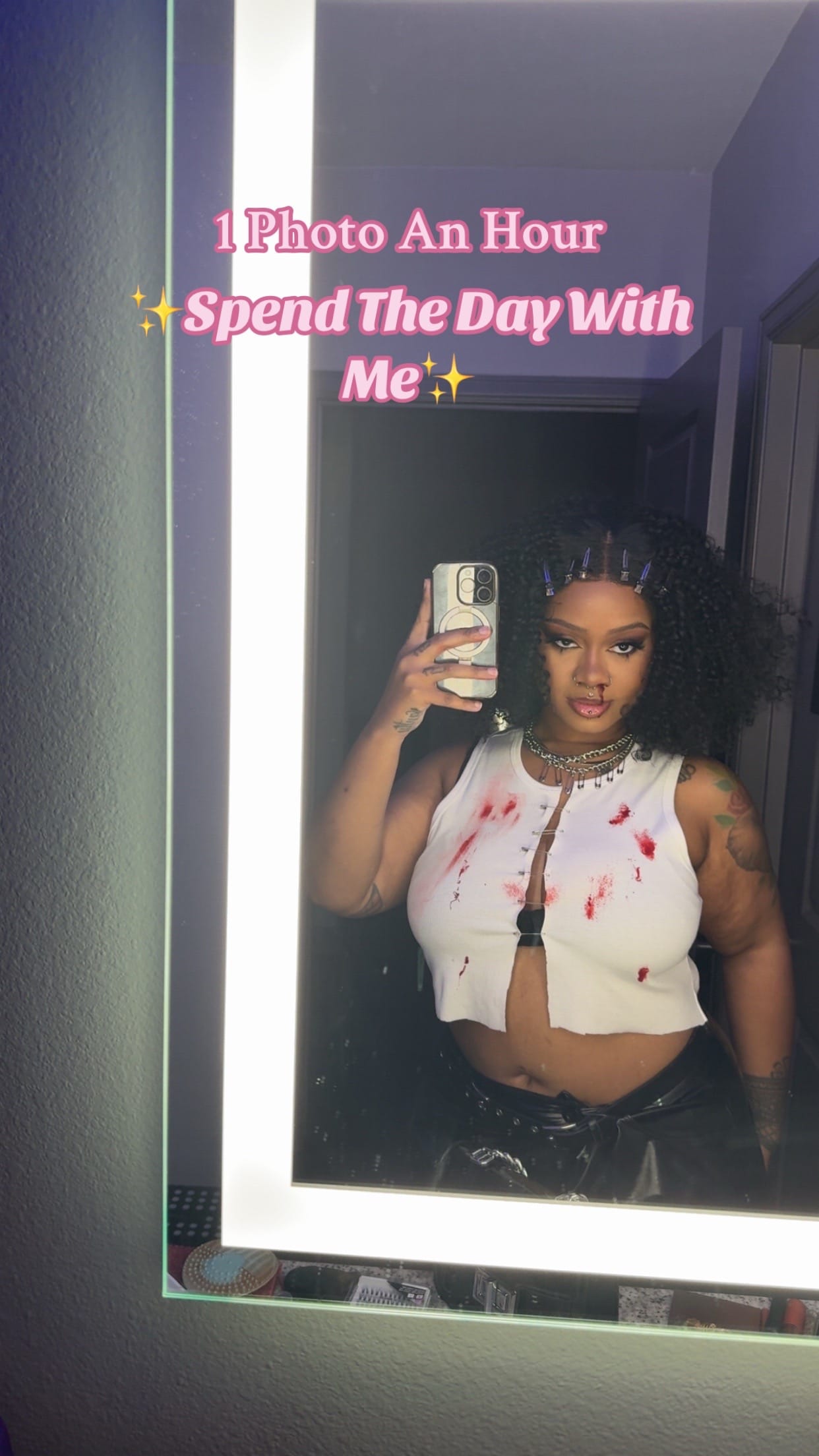 Post 4 by Veronica Ghoul on TikTok (video)