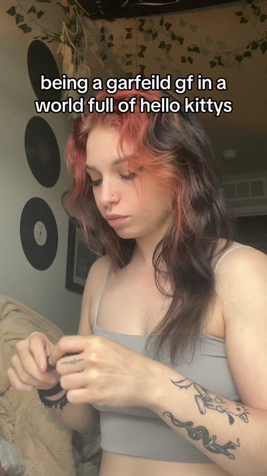 Post 9 by rissa on TikTok (video)