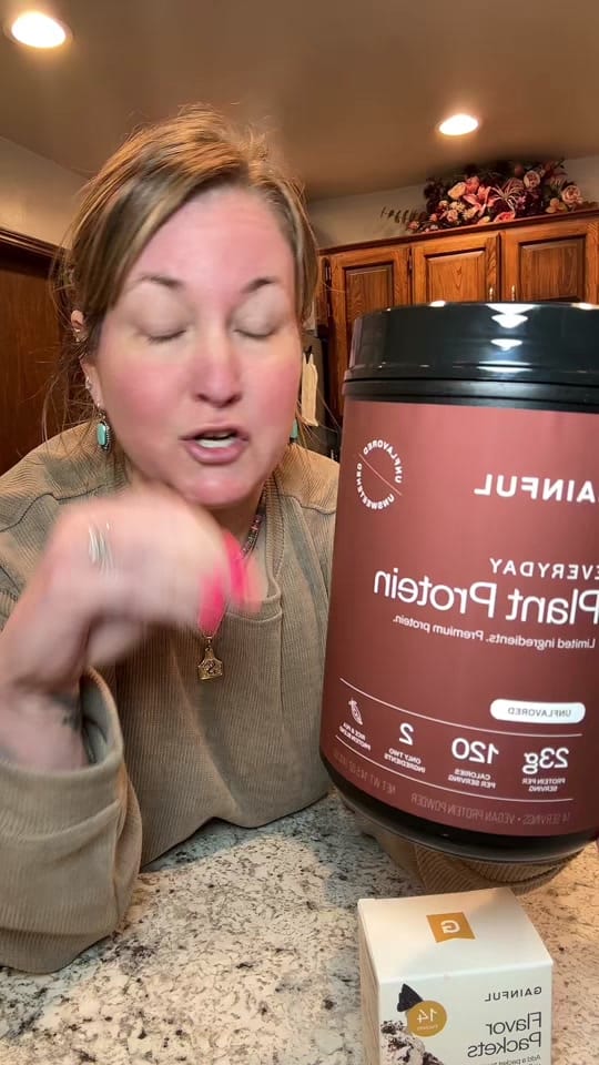 Post 5 by Julie on TikTok (video)
