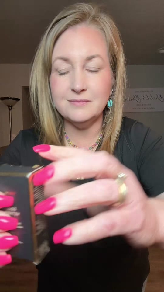 Post 7 by Julie on TikTok (video)