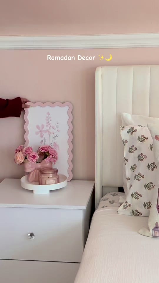 Post 4 by zarinslifestyle on TikTok (video)
