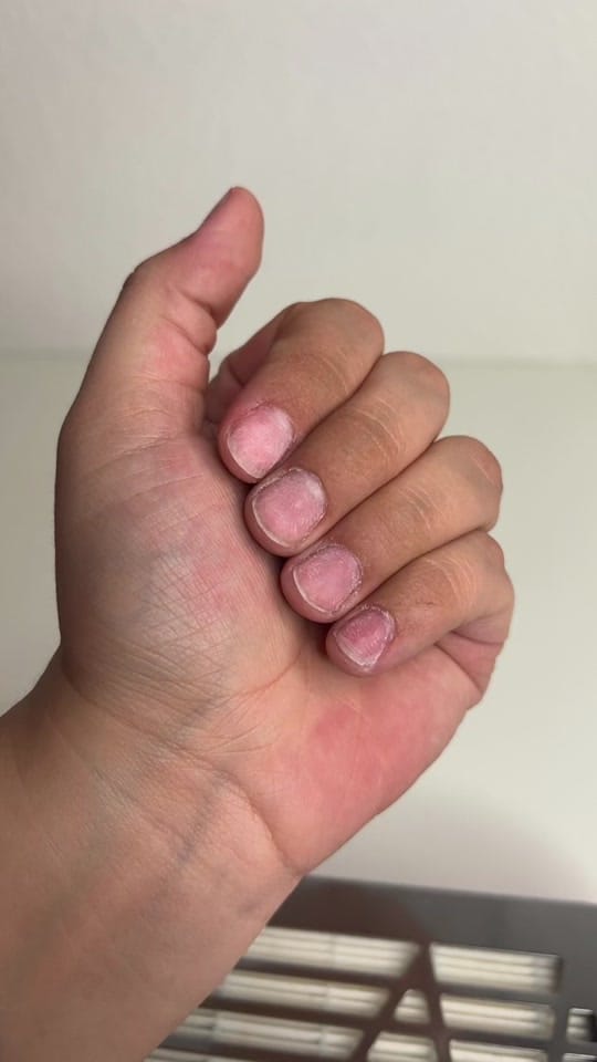 Post 4 by prettyonpointnails on TikTok (video)