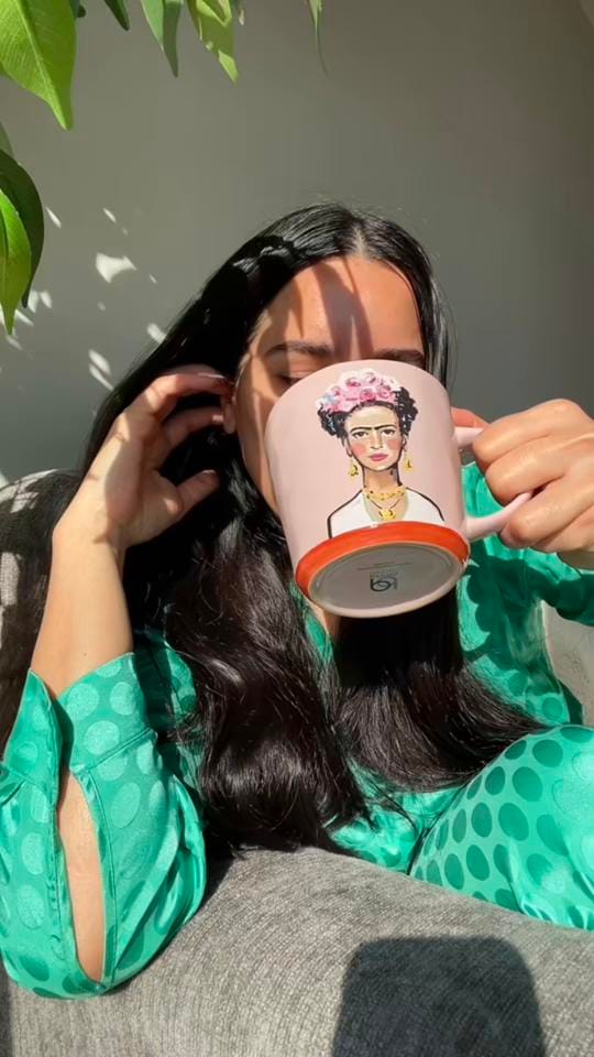Post 2 by Wini Alvarez on TikTok (video)