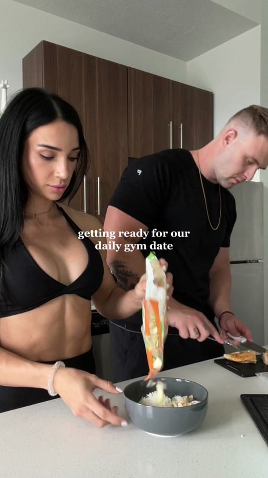 Post 8 by Anna on TikTok (video)