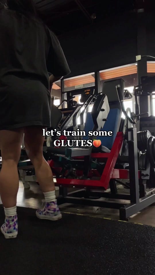 Post 9 by Anna on TikTok (video)