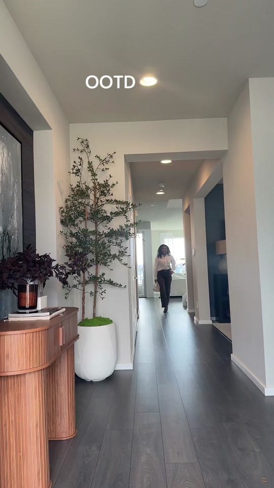 Post 2 by Sena Ayana on TikTok (video)
