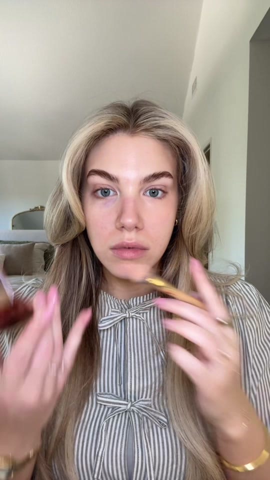 Post 10 by Colleen ☀️ Pro MUA on TikTok (video)
