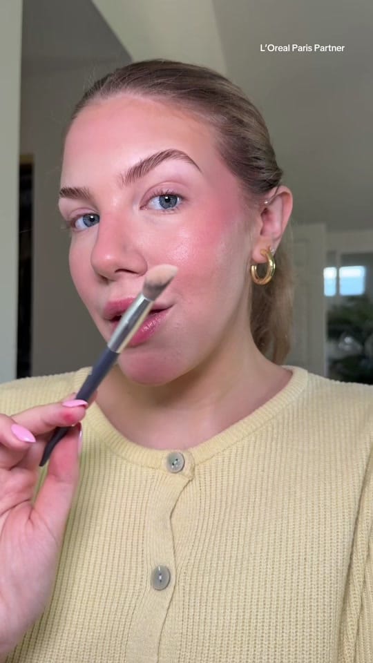 Post 1 by Colleen ☀️ Pro MUA on TikTok (video)