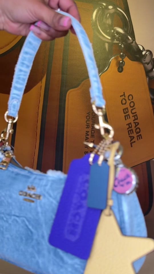 Post 2 by Izora Simmons on TikTok (video)