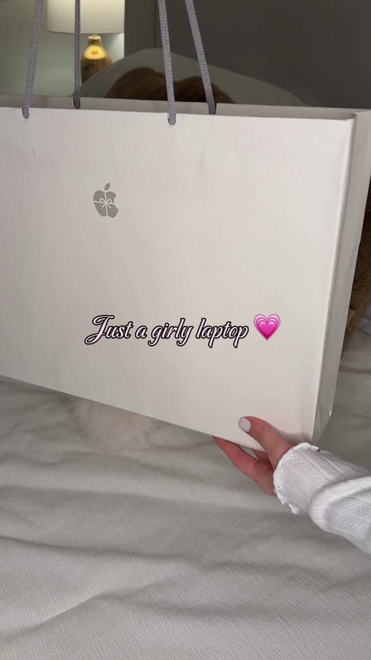 Post 1 by Selin Aksu on TikTok (video)