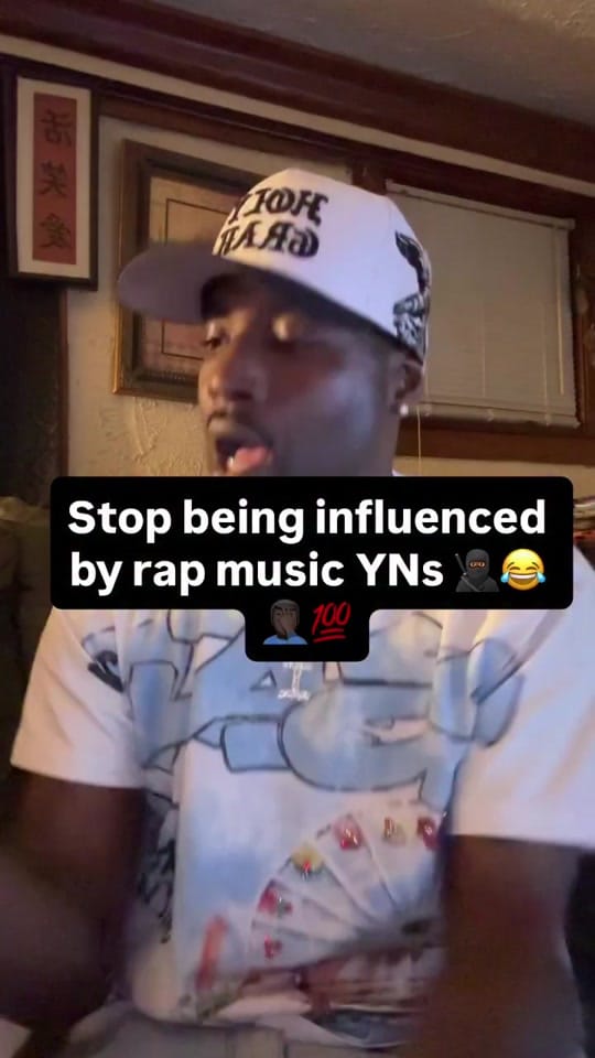 Post 1 by azae10_ on TikTok (video)