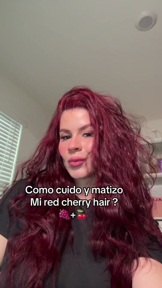 Post 2 by Alejandra on TikTok (video)