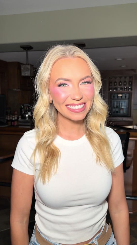 Post 7 by Nicole | Nebraska MUA on TikTok (video)