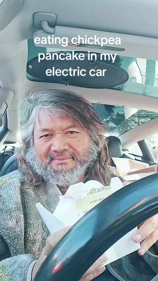 Post 6 by Andrew on TikTok (video)