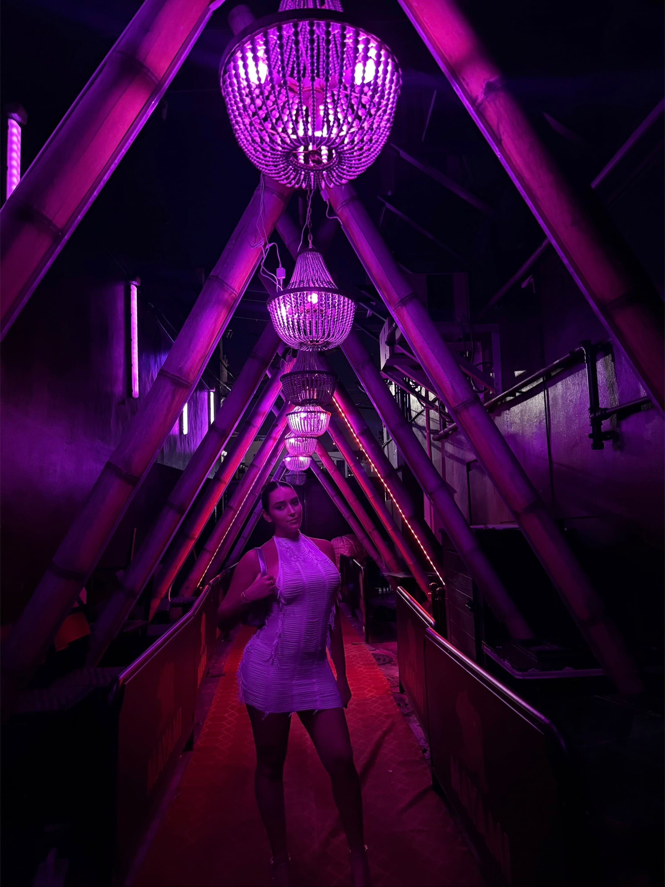 Post 4 by V on TikTok (video)