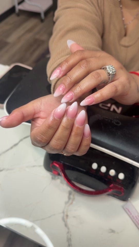 Post 3 by Nails by Dorien on TikTok (video)