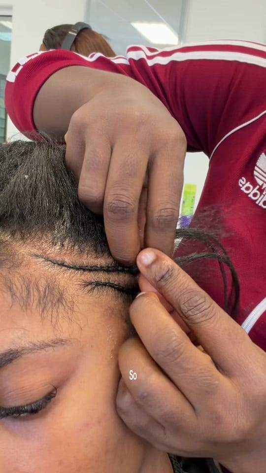 Post 6 by Tosin Tee ☁️🩰 on TikTok (video)