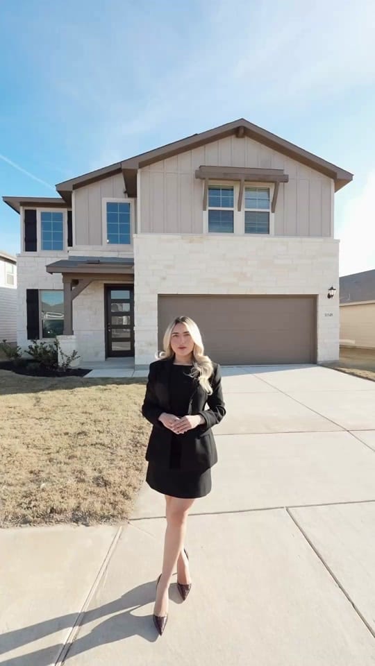 Post 7 by Karla Tinoco | REALTOR®️ on TikTok (video)