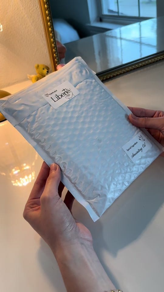 Post 2 by Zoe The Esthetician on TikTok (video)