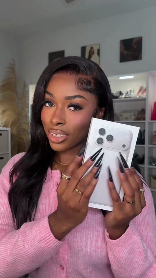 Post 6 by Mahalia J. on TikTok (video)