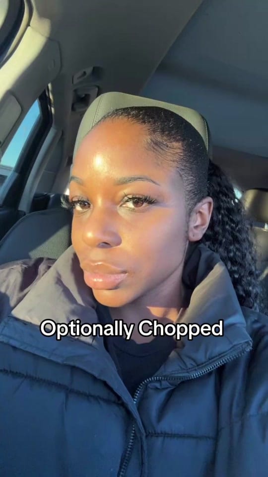 Post 6 by Jakauri Unique on TikTok (video)