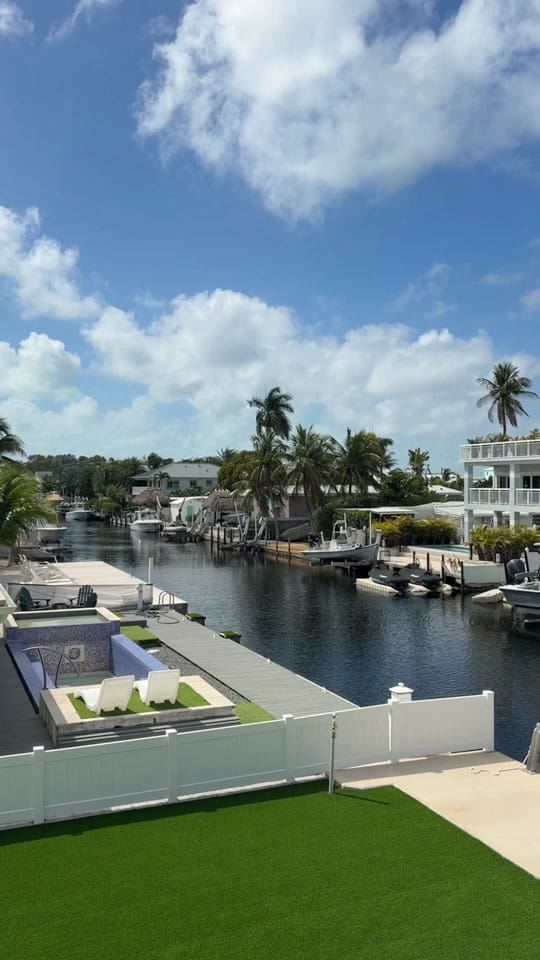 Post 2 by Mykael Marinelli Amer Carib RE on TikTok (video)