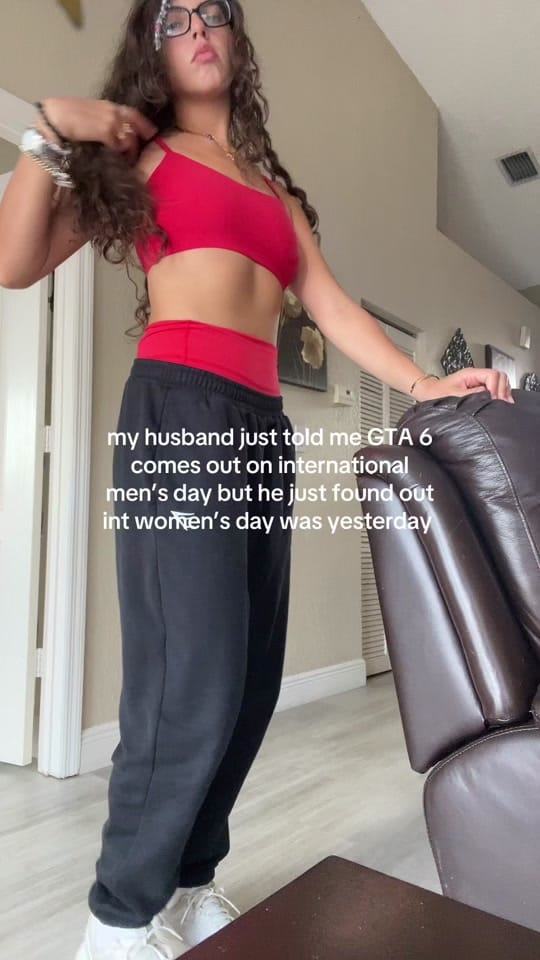 Post 6 by happinays_ on TikTok (video)