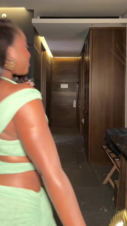 Post 5 by Chrystal on TikTok (video)