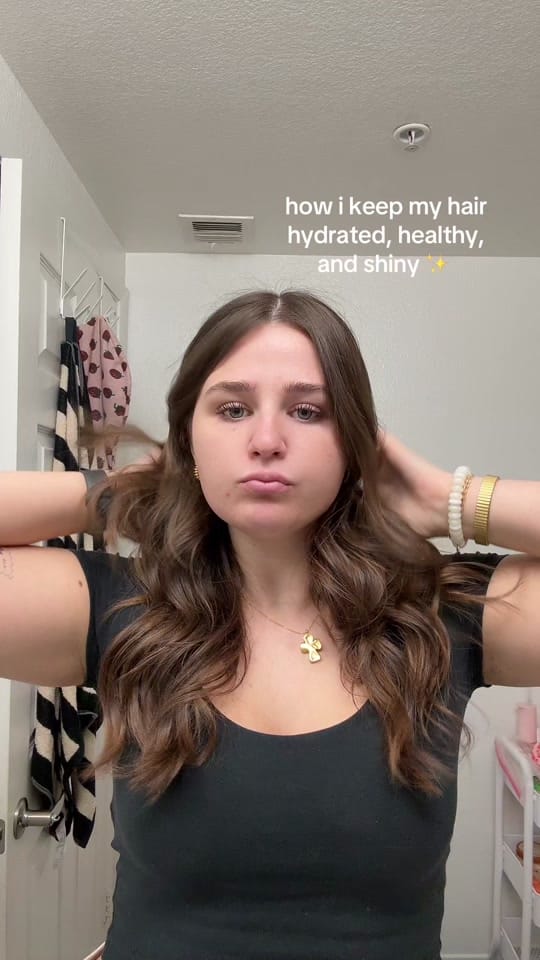 Post 1 by halia on TikTok (video)