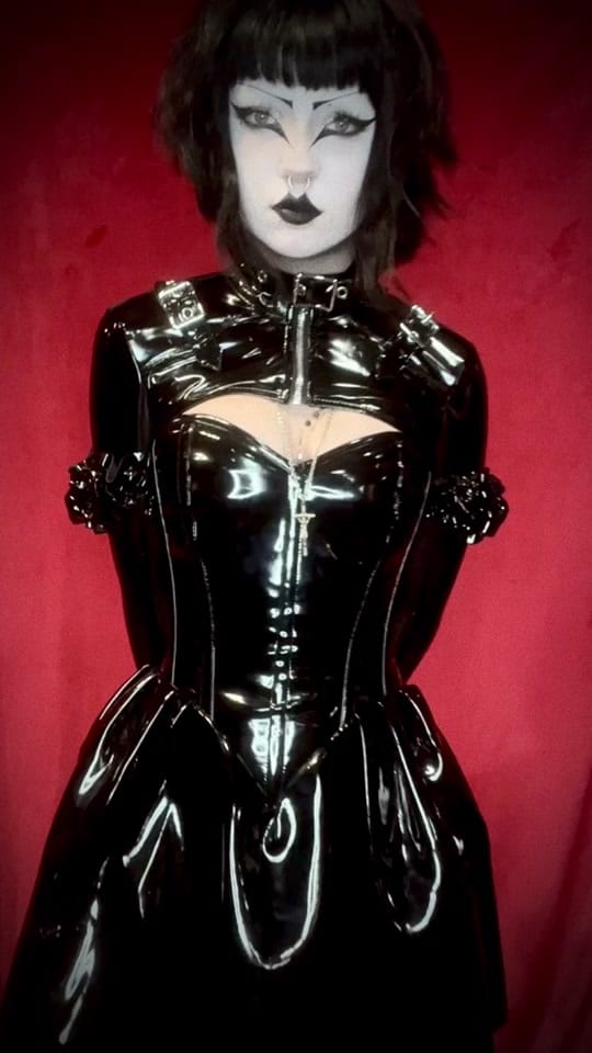 Post 7 by la loupe noir on TikTok (video)