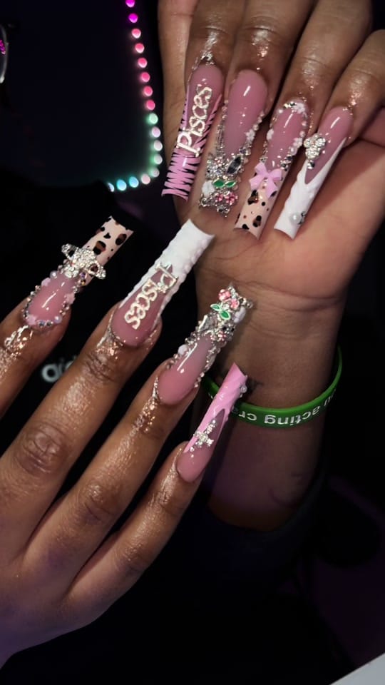 Post 4 by NaeeeNailz💕 on TikTok (video)