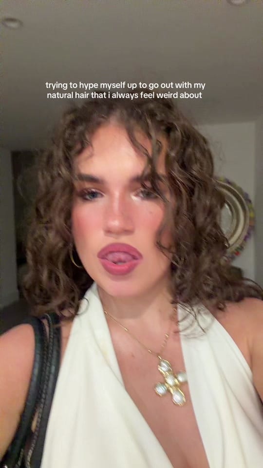 Post 1 by Mia Dwyer-Kim on TikTok (video)