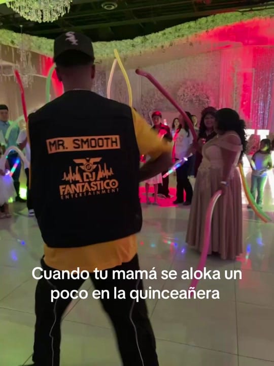 Post 7 by #djfantasticoaz on TikTok (video)
