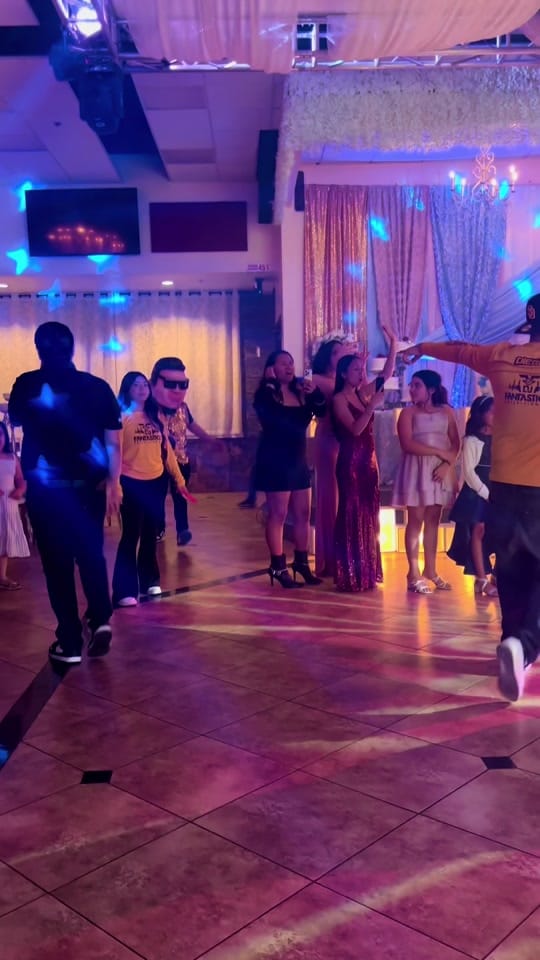 Post 9 by #djfantasticoaz on TikTok (video)