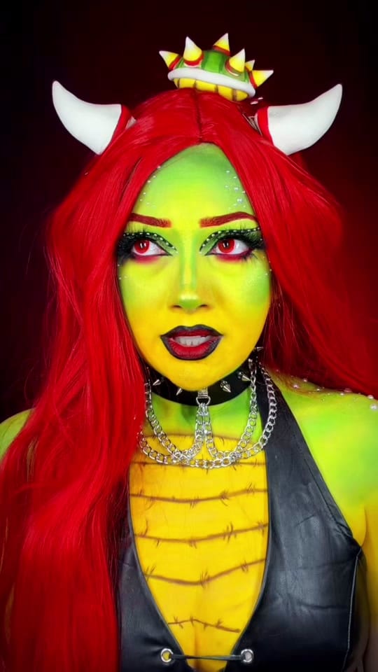 Post 3 by Rae | Creative Makeup 🎨🖌 on TikTok (video)