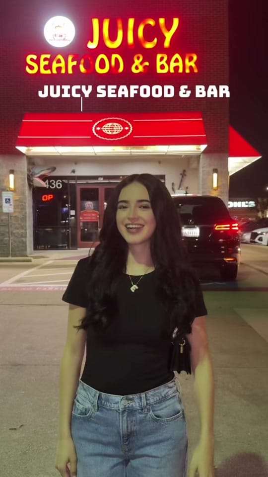 Post 6 by em <3 on TikTok (video)