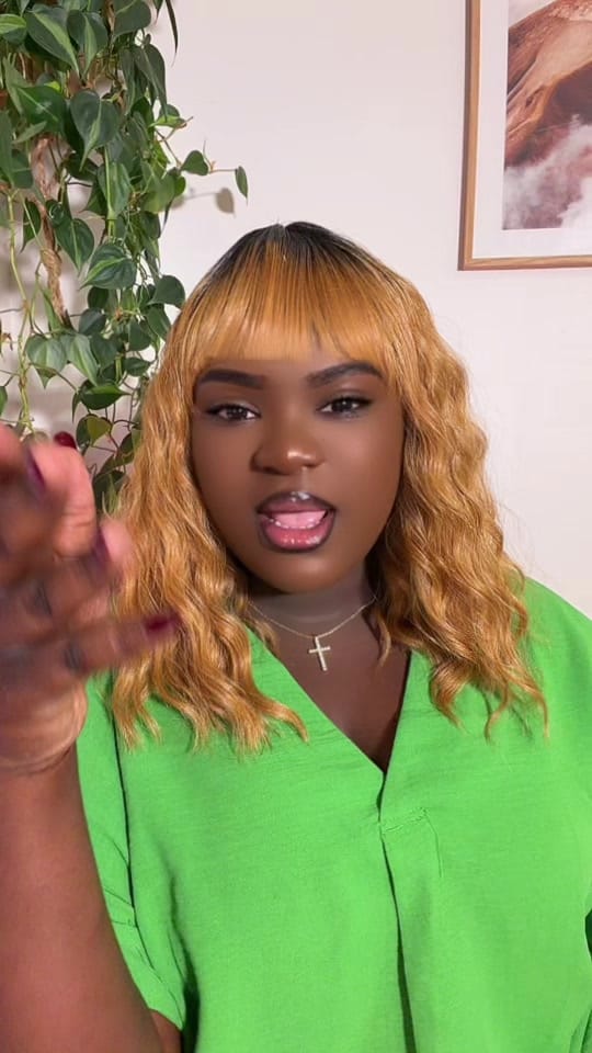 Post 2 by Luciana Ceide on TikTok (video)