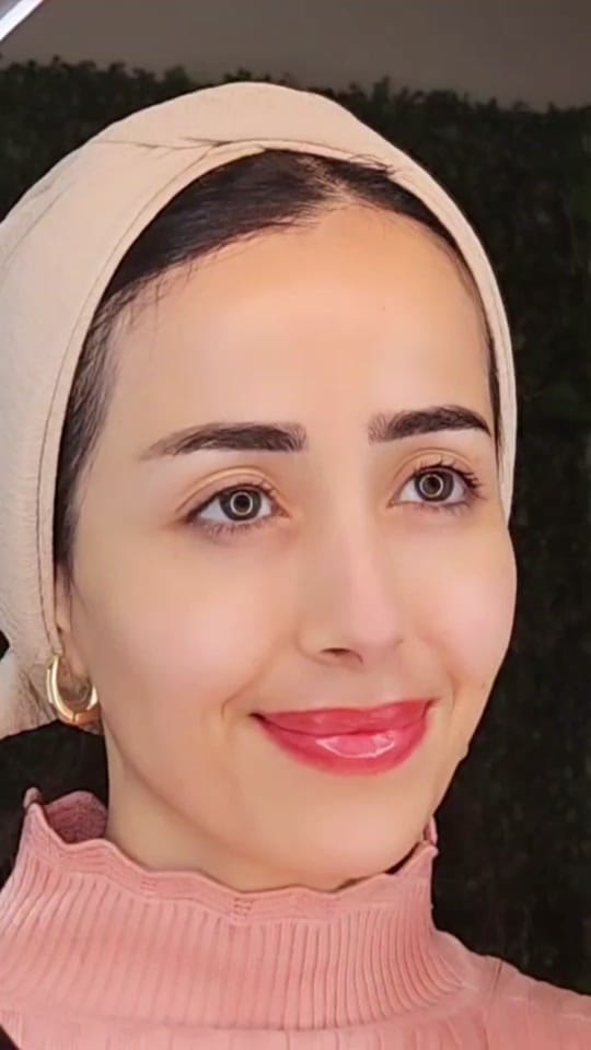 Post 4 by Lujain || Makeup artist on TikTok (video)