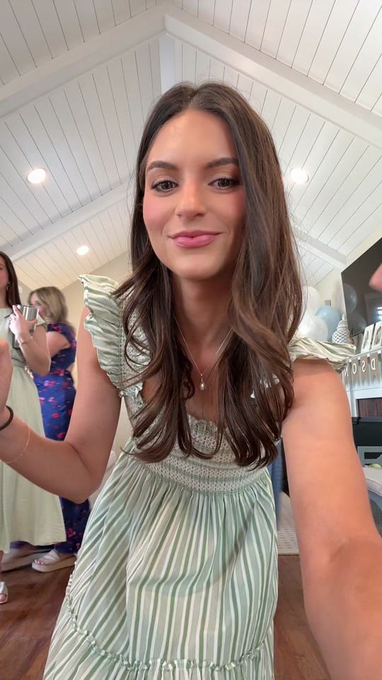 Post 1 by ena on TikTok (video)