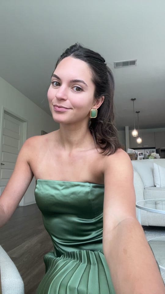 Post 10 by ena on TikTok (video)