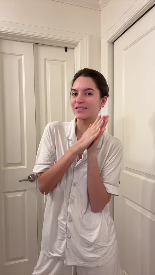 Post 7 by ena on TikTok (video)