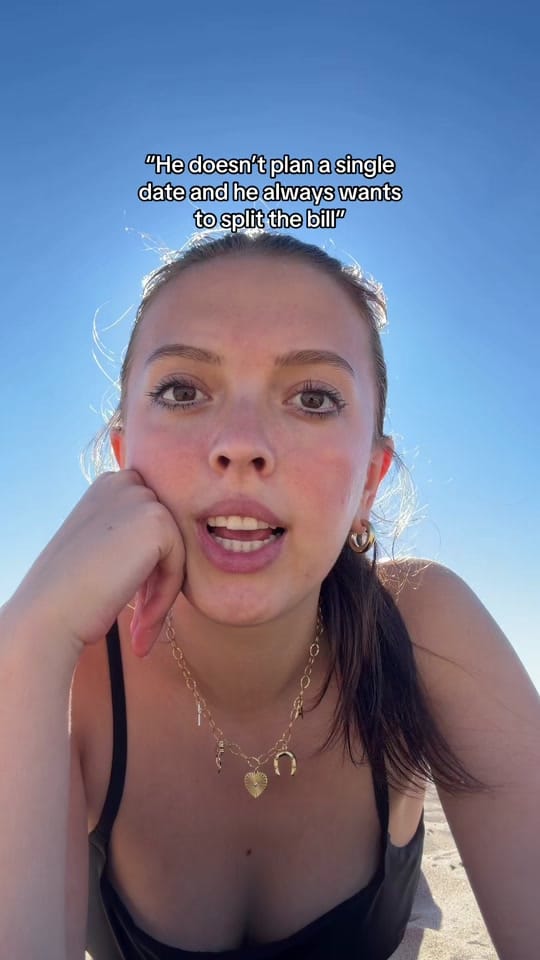 Post 6 by Anna Christine on TikTok (video)