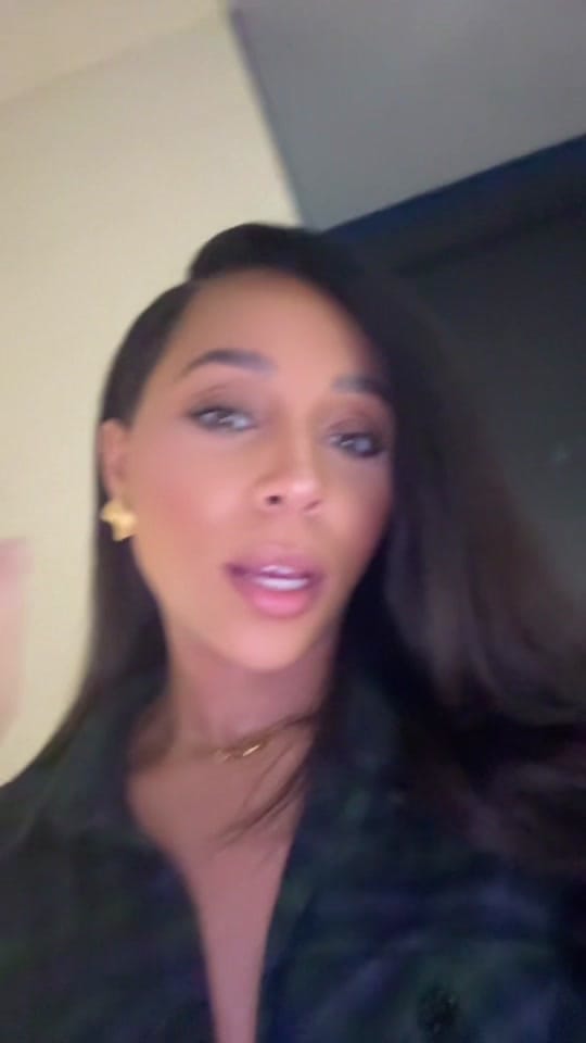 Post 6 by Symonee on TikTok (video)