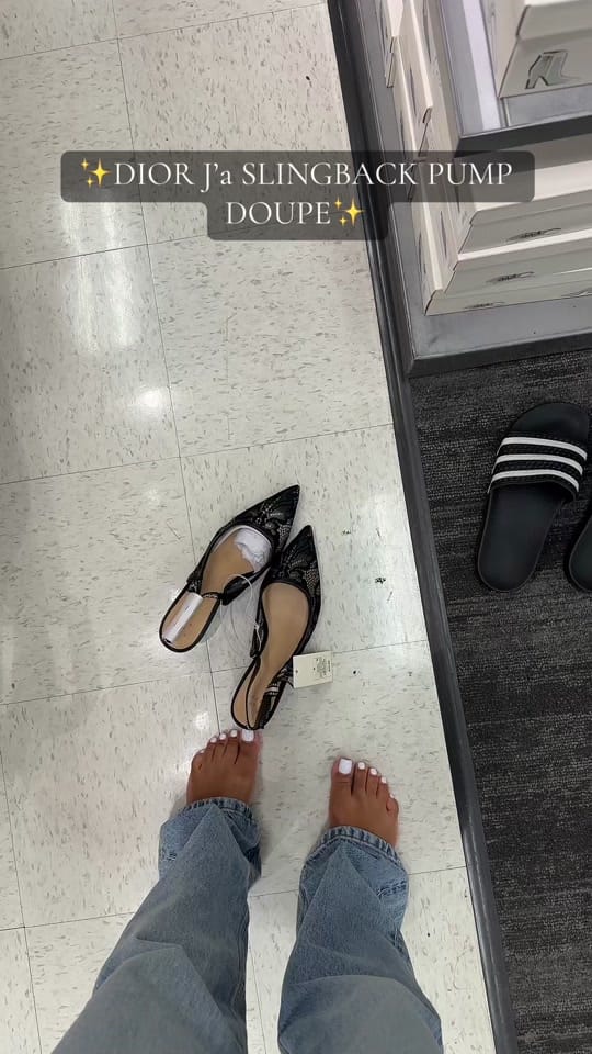 Post 8 by Symonee on TikTok (video)