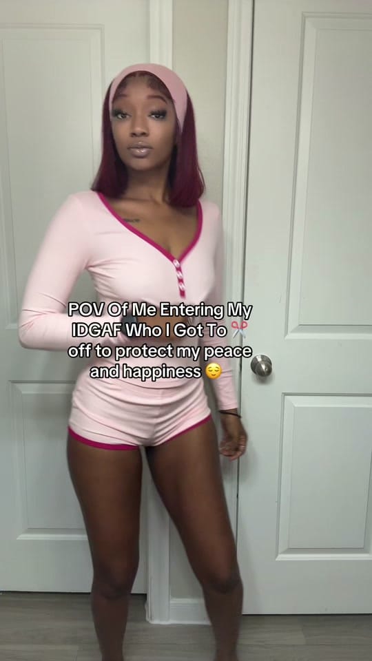 Post 8 by Kandi 🍭🍫 on TikTok (video)