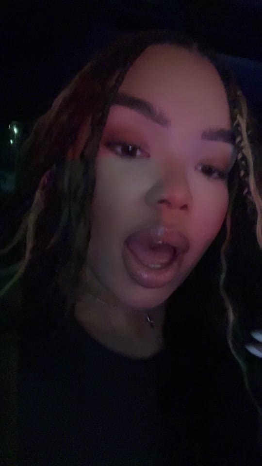 Post 6 by Ari❣️ on TikTok (video)