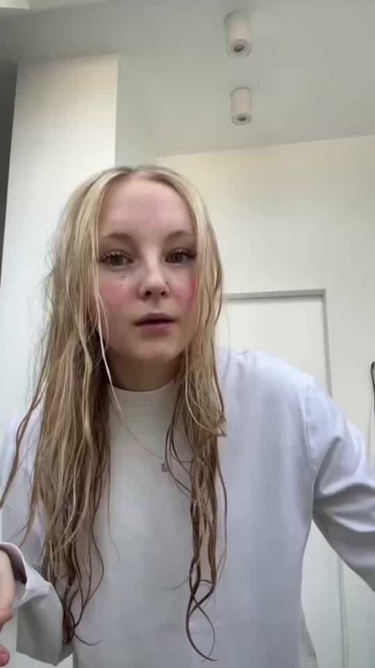 Post 4 by ig: defnotsusanne𐙚 on TikTok (video)