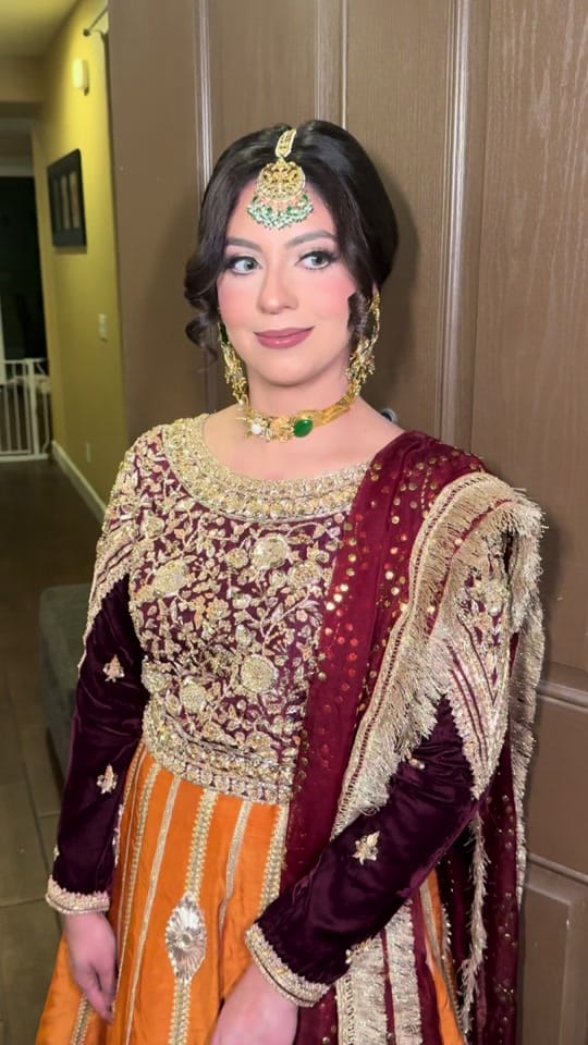 Post 2 by meenqueens on TikTok (video)