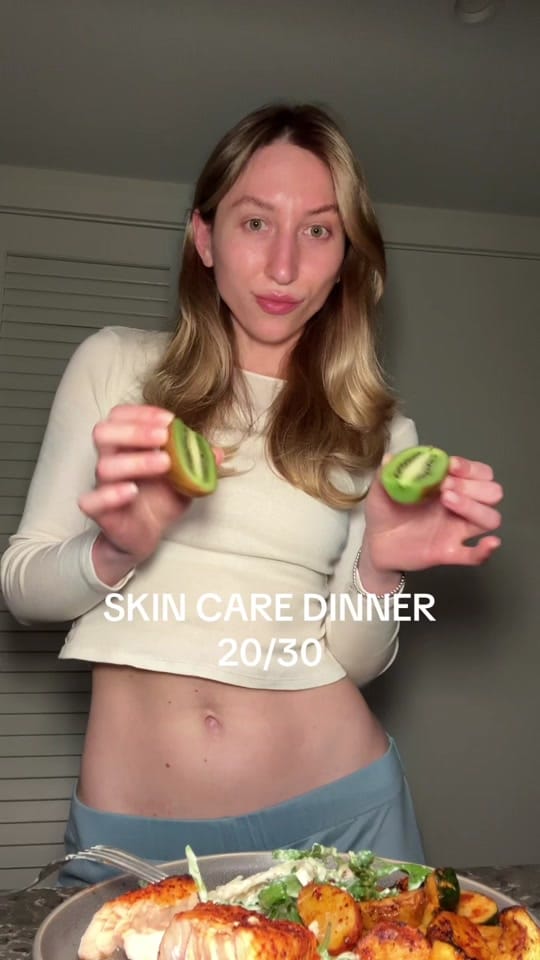 Post 7 by Anakreet on TikTok (video)